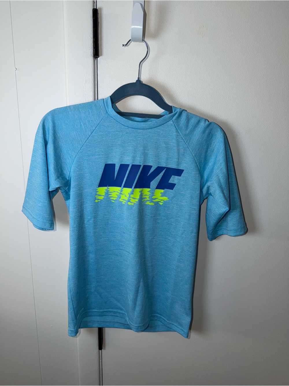 Nike Swim Shirt | Boys Medium | Blue | GUC
